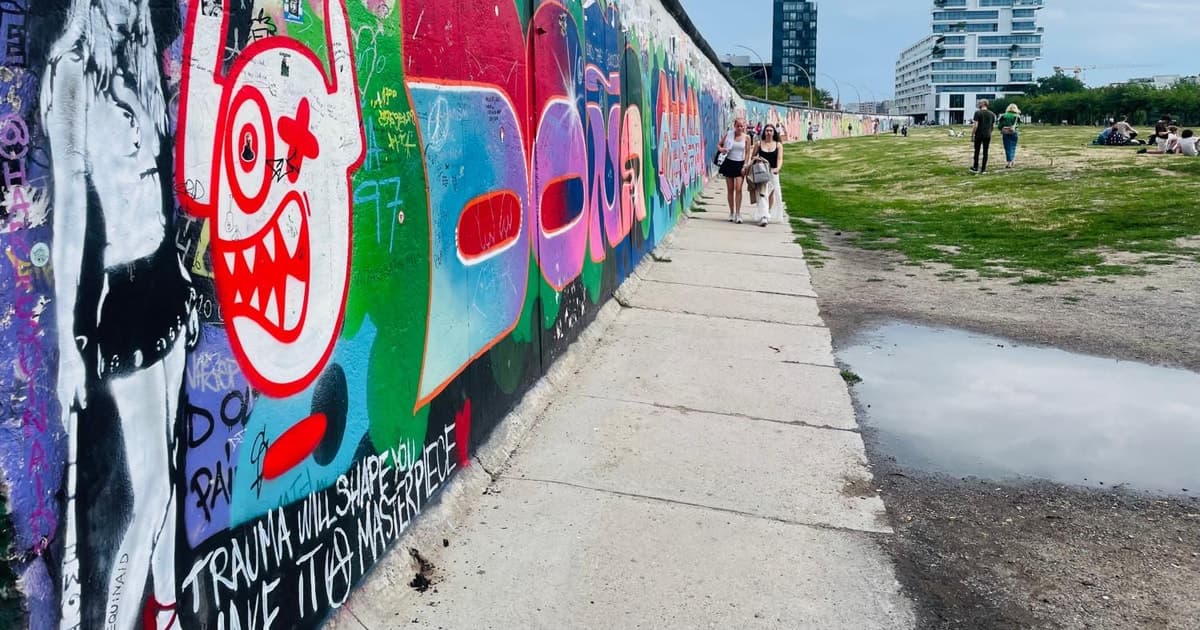 Berlín: tour de arte urbano en carrito tirado de Friedrichshain a Kreuzberg