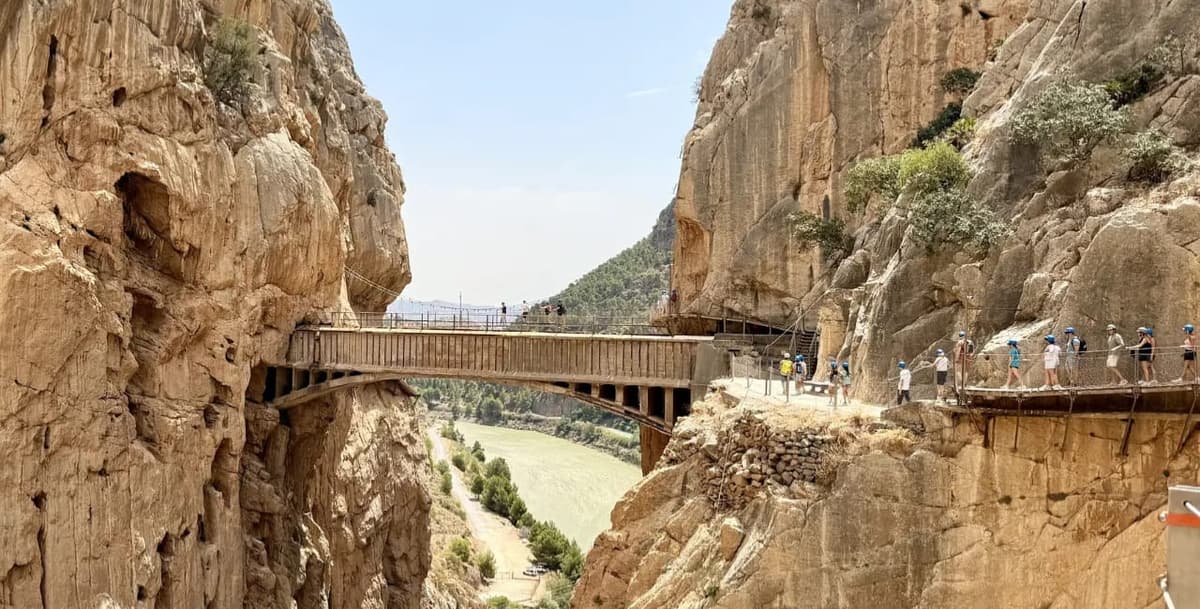Desde Málaga: tour de tarde a la sombra por el Caminito del Rey