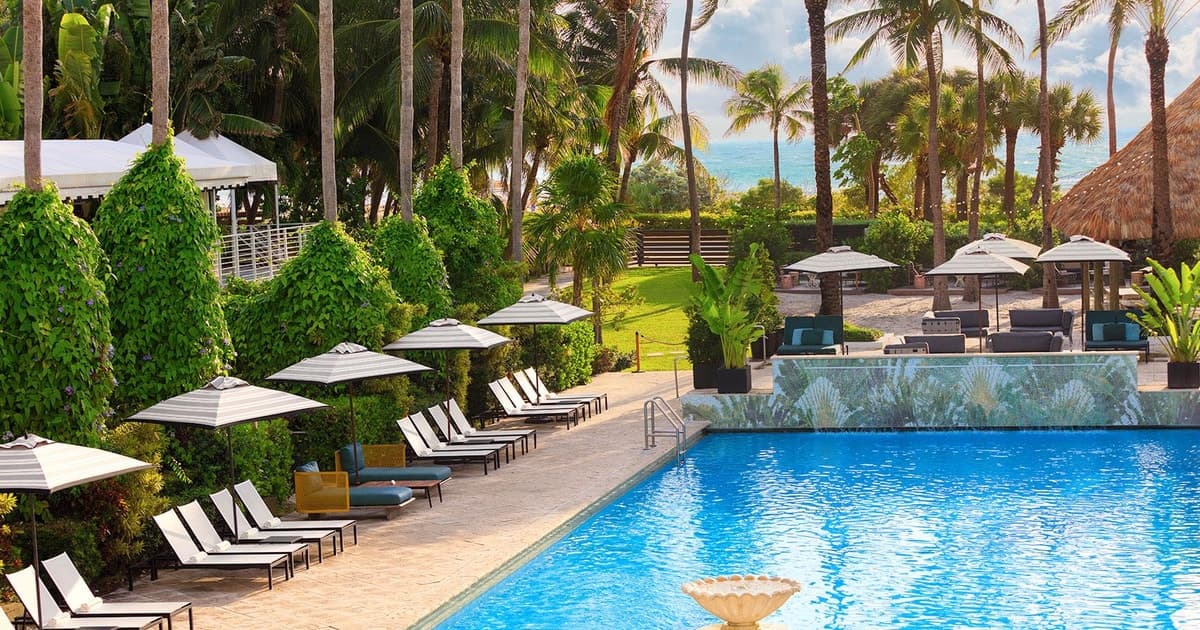 Miami Beach: pase de un día para Solei Beach Club en Kimpton Surfcomber