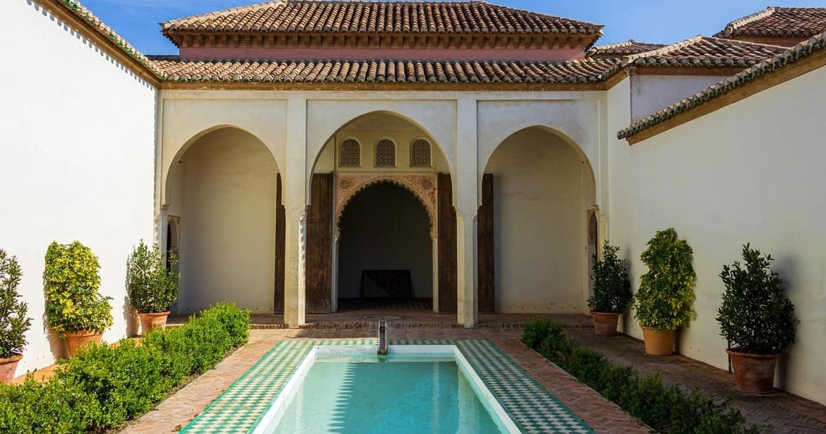 Málaga: Alcazaba y Teatro Romano Tour Privado Con Entradas