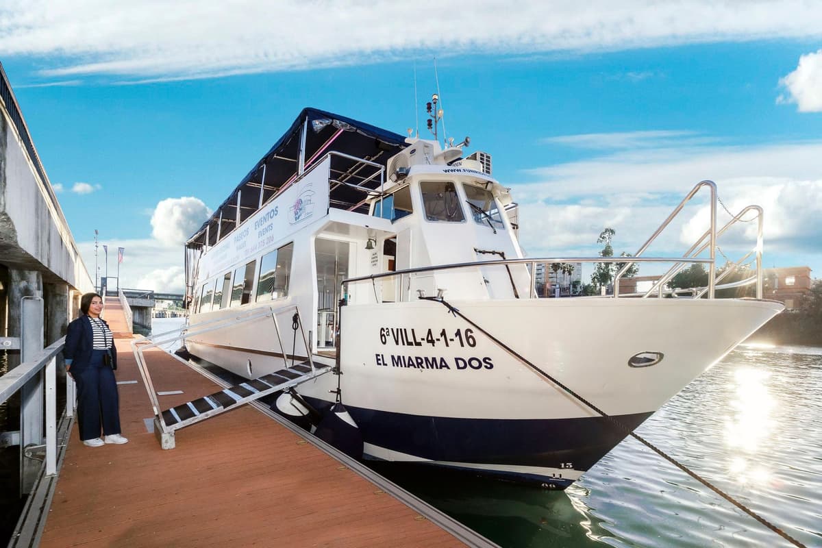 Sevilla: Crucero por el Guadalquivir con Almuerzo o Cena