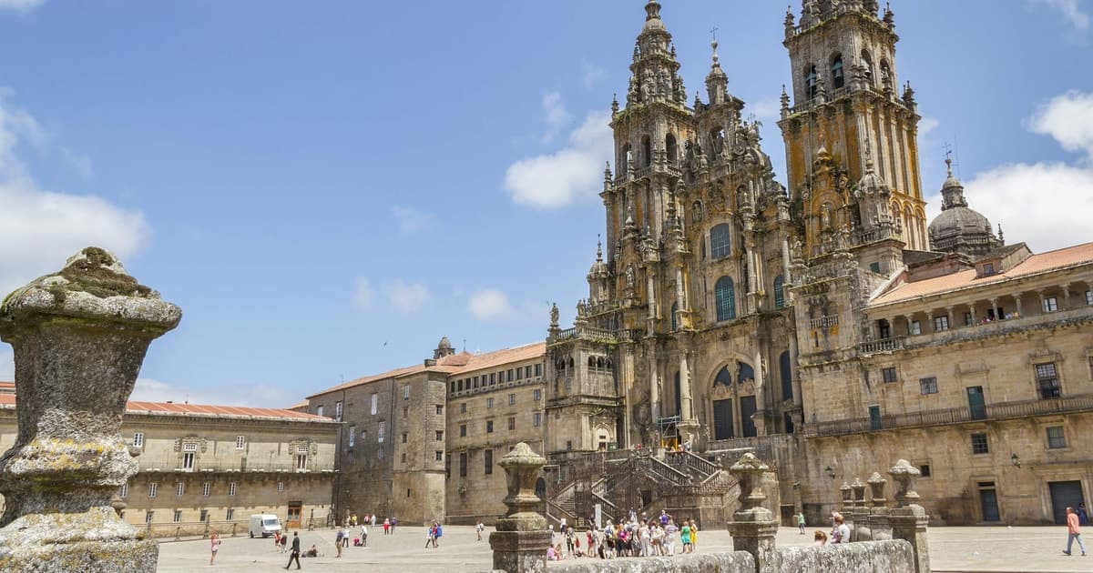From Porto: Santiago de Compostela Full Day Tour