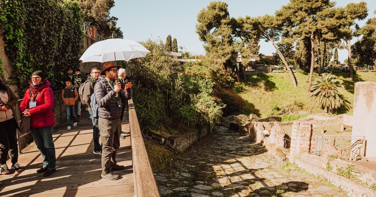 From Naples: Pompeii Small Group Tour