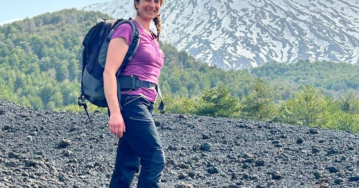 Etna Sur: Valle del Bove y cueva de lava con guía