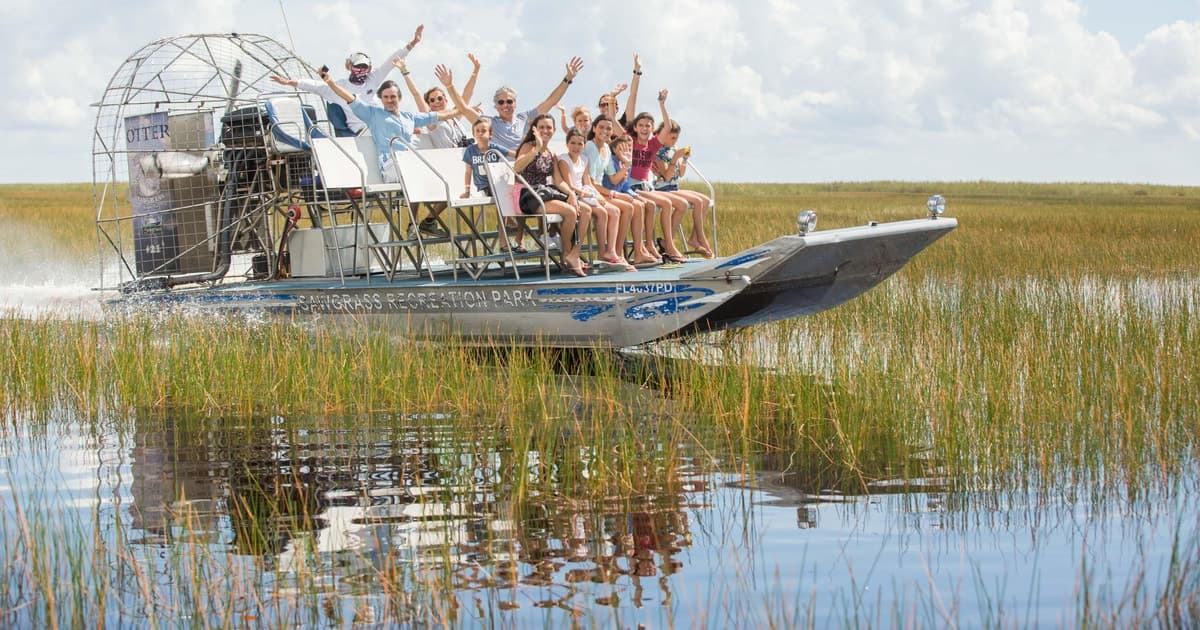 Miami: hidrodeslizador en Everglades, exposición de fauna y autobús de ida y vuelta