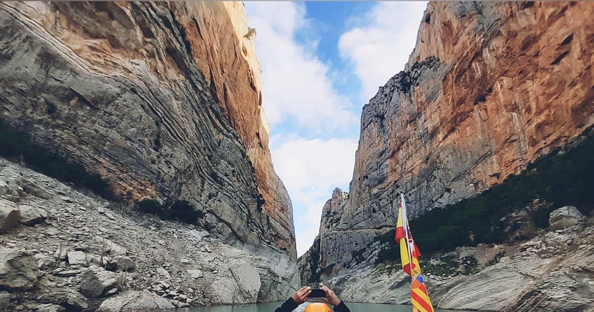 Barcelona: Ruta en catamarán al Congost de Mont-rebei