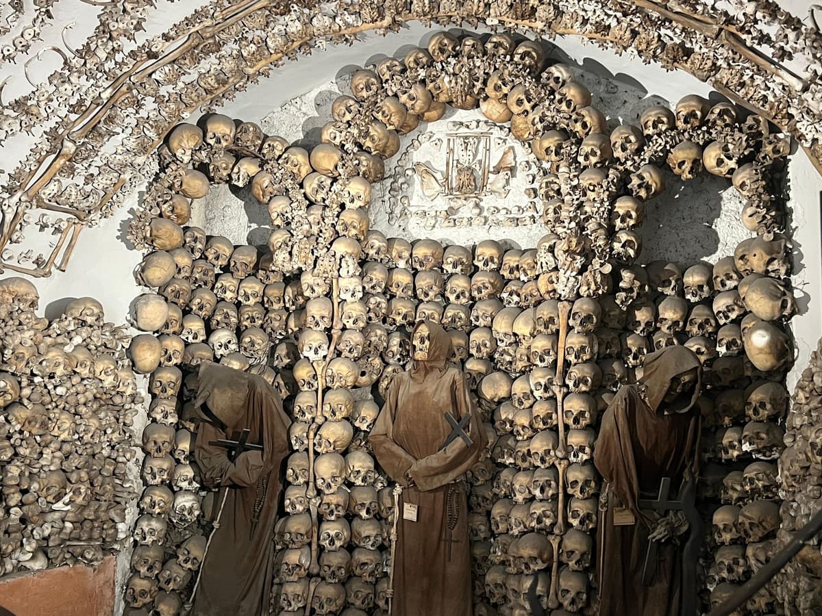 Small-Group Rome Crypts & Hidden Gems Tour
