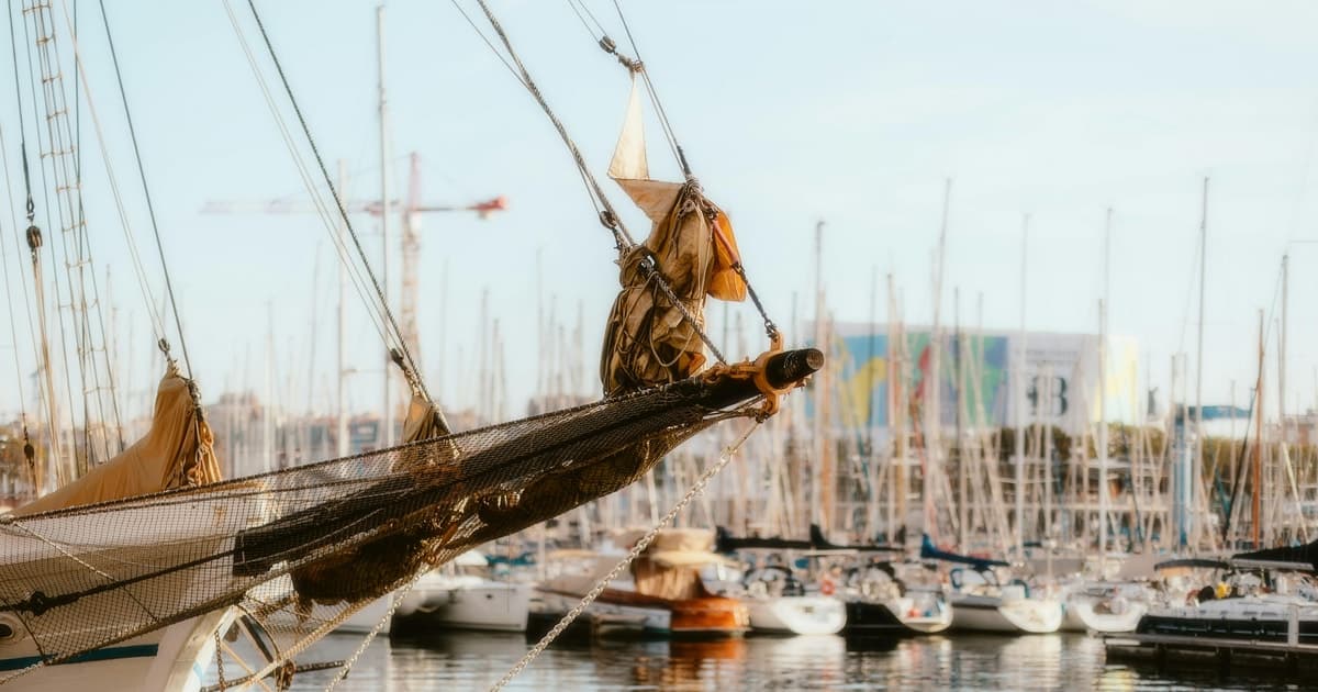 Barcelona: Port Vell & Catalonia History Museum Guided Tour