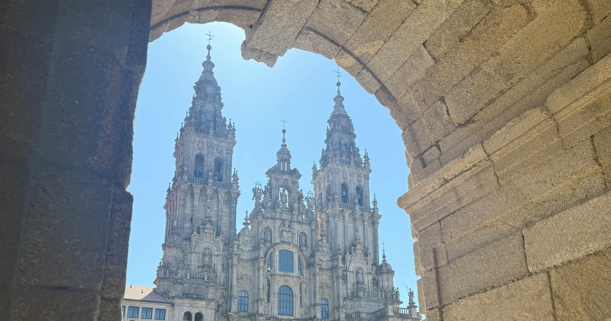 Santiago al completo: catedral, pórtico y casco histórico