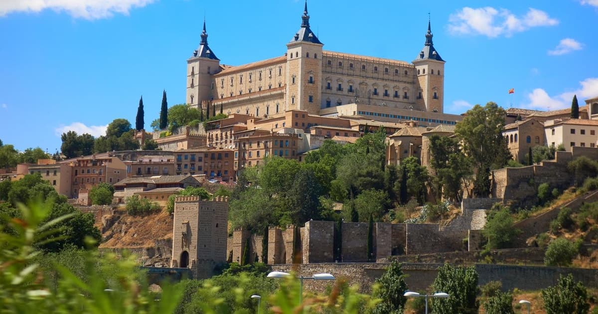 Hola Toledo: paseo privado de 2 horas por la ciudad con guía local