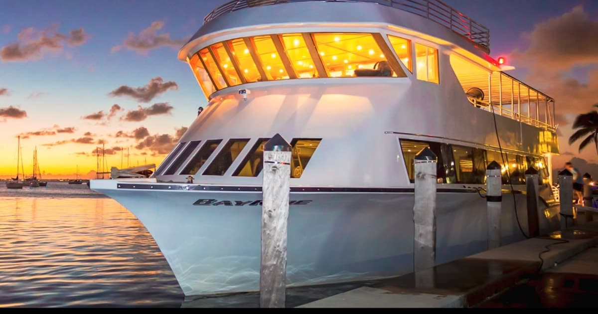 100ft 200 passenger 3 story mega yacht w open bar at Bayside