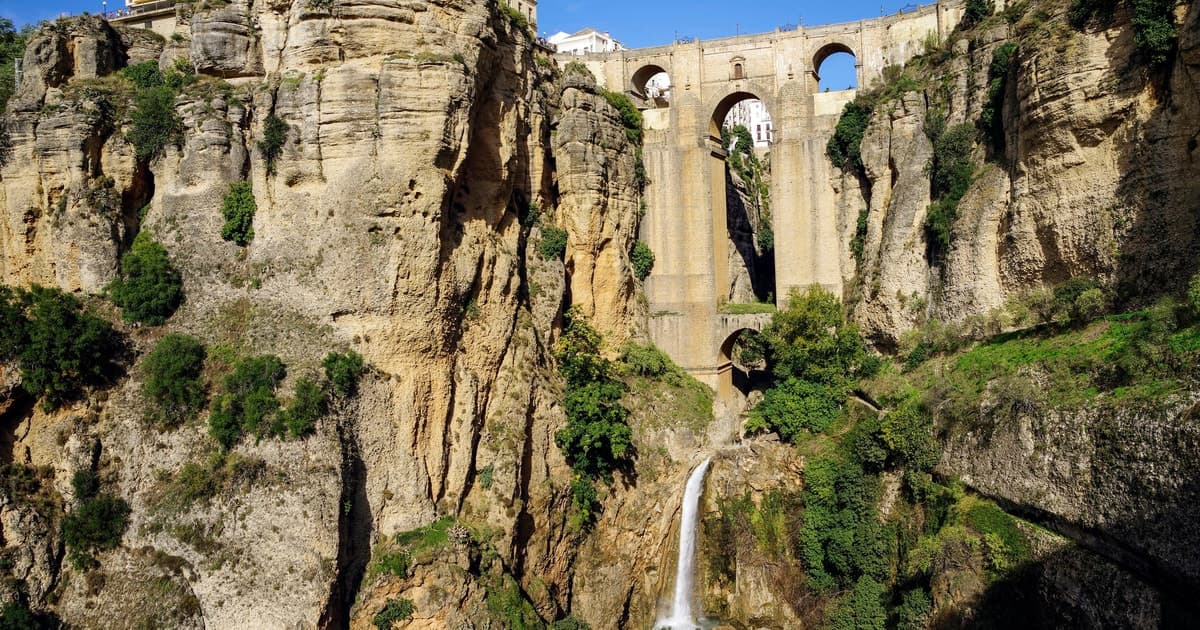 Viaje de 2 días a los pueblos blancos y Ronda con alojamiento