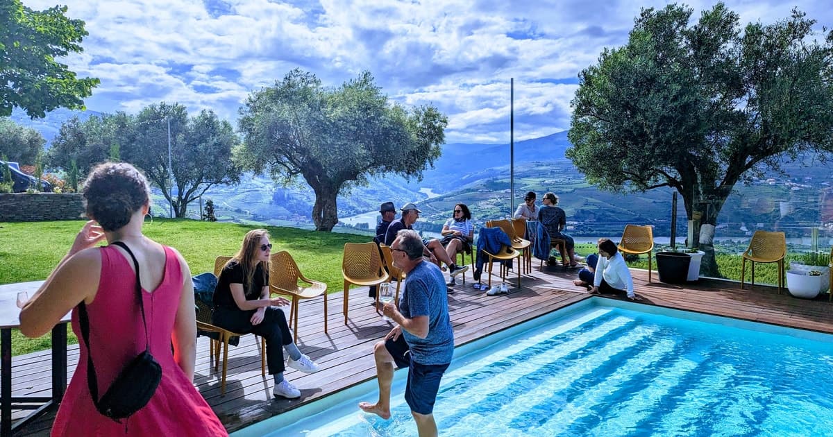 From Porto: 2 Wine Regions, Farm-to-Table Lunch & Boat