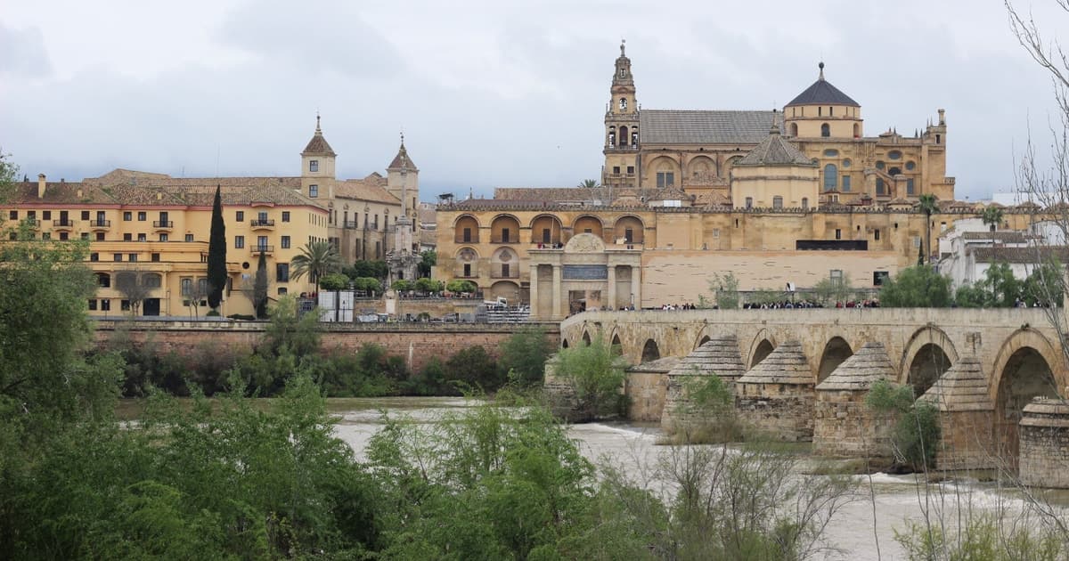 From Málaga: Cordoba Day Trip with Mosque-Cathedral Tickets