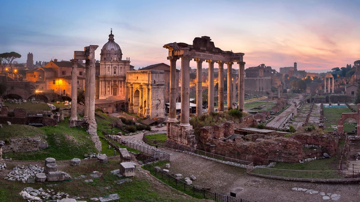 Rome: Sunset and Night Photo Tour