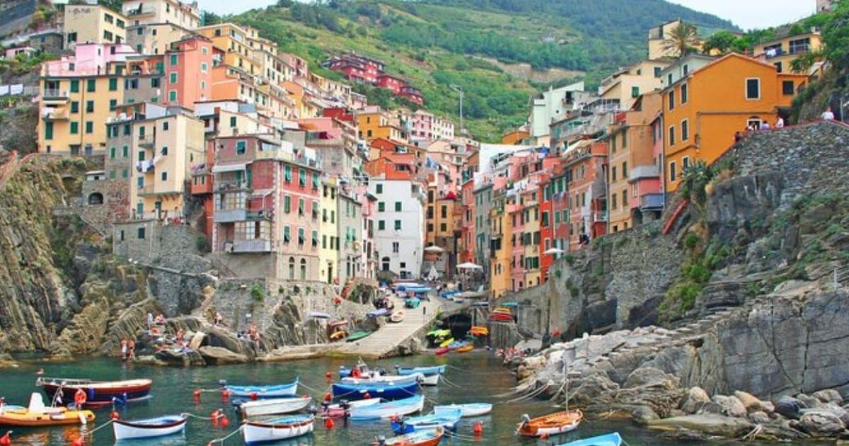Florencia: excursión de un día en autobús a Cinque Terre con almuerzo ligero