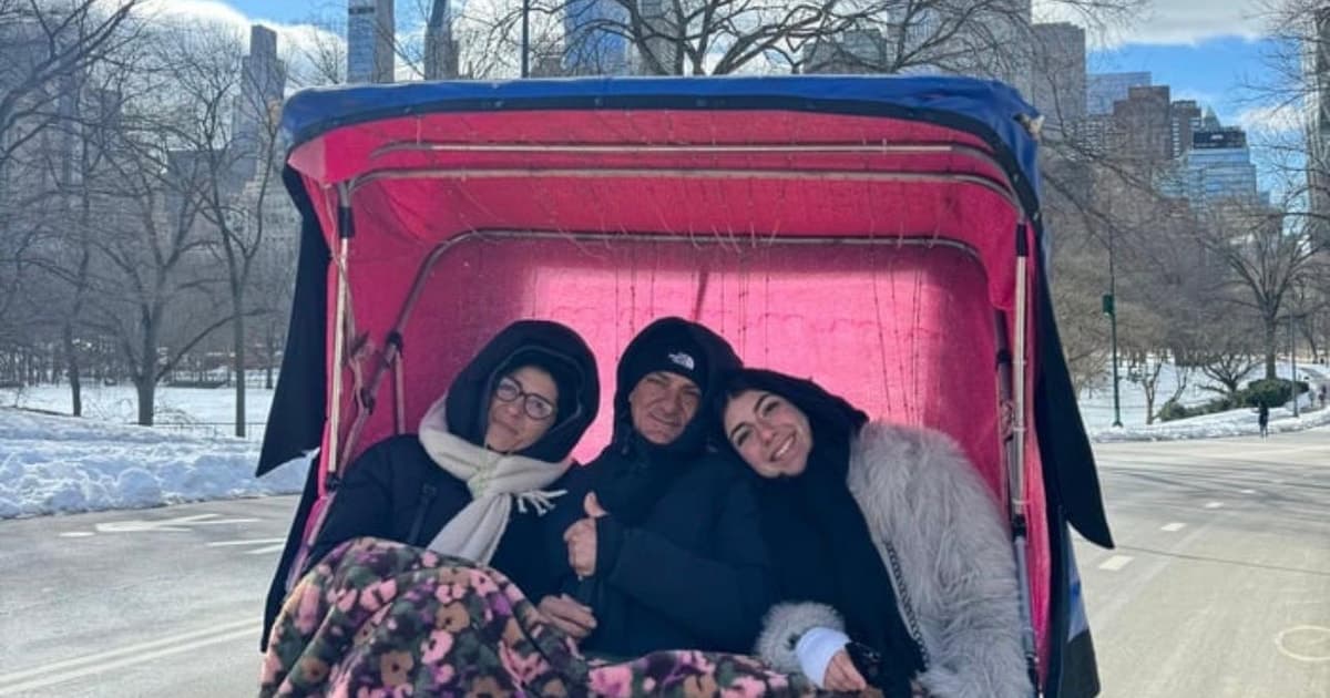 Central Park Night Pedicab Tour with Skyline Views