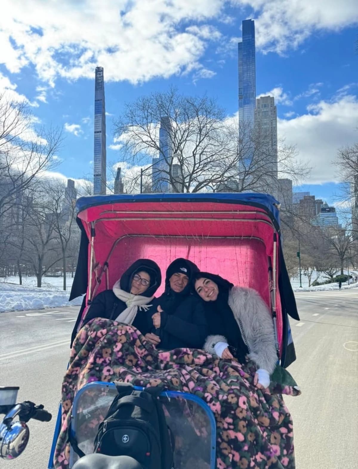 Central Park Night Pedicab Tour with Skyline Views