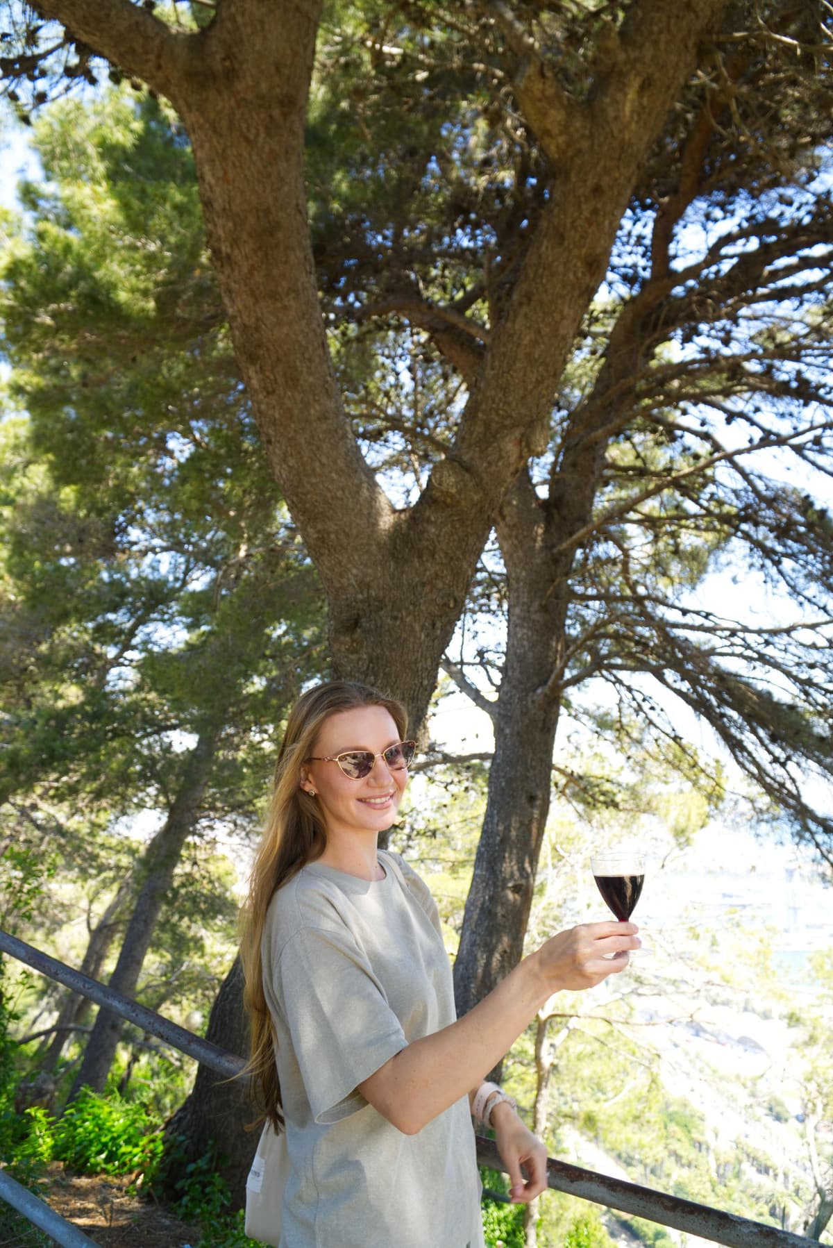 Barcelona: tour por Montjuïc con una copa de vino