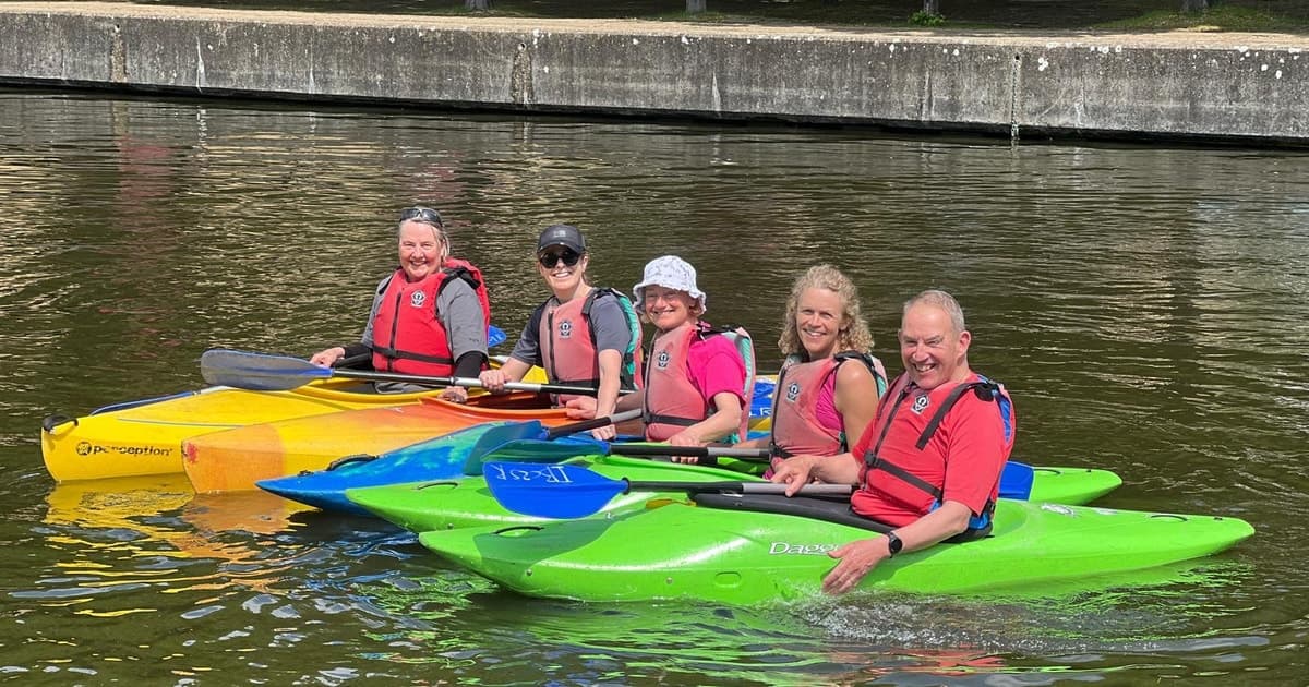 Regents Canal: Guided Kayaking Tour