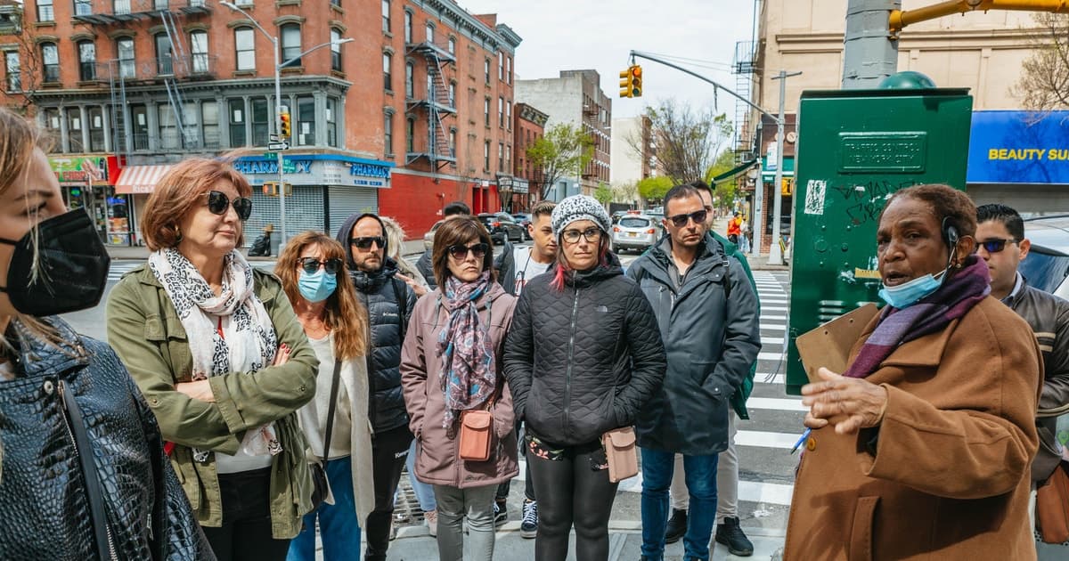 Harlem: Central Harlem Sunday Gospel with Locals