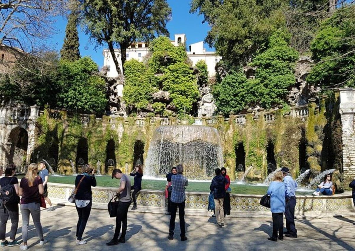 From Rome: Luxury Tivoli Full-Day Trip with Lunch