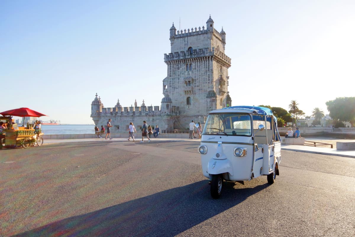 Lisbon: Belém Tuk Tuk Tour with Pastéis de Belém