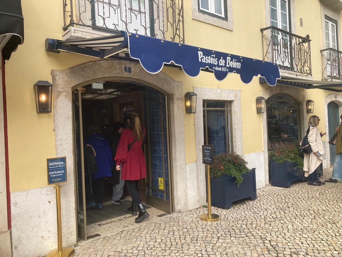 Lisbon: Belém Guided Tour with Pastéis de Belém Tasting