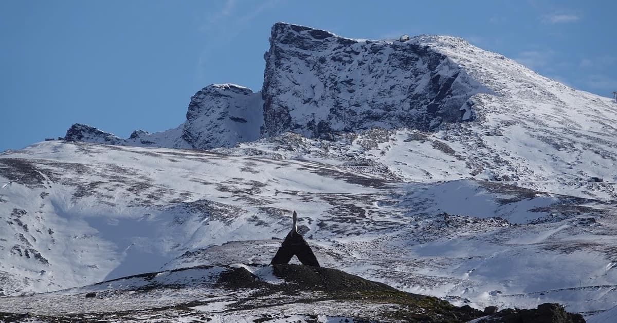 Desde Granada: safari por Sierra Nevada hasta los 2500 metros de altura.