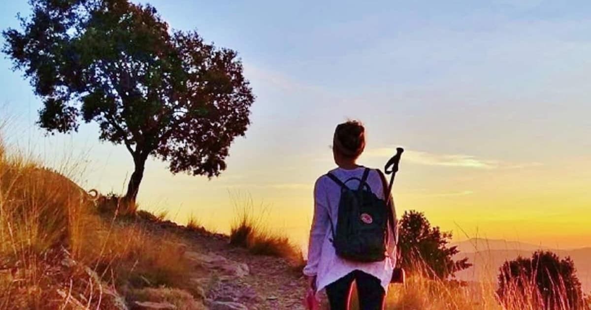 Caminata al atardecer y cumbre en Granada