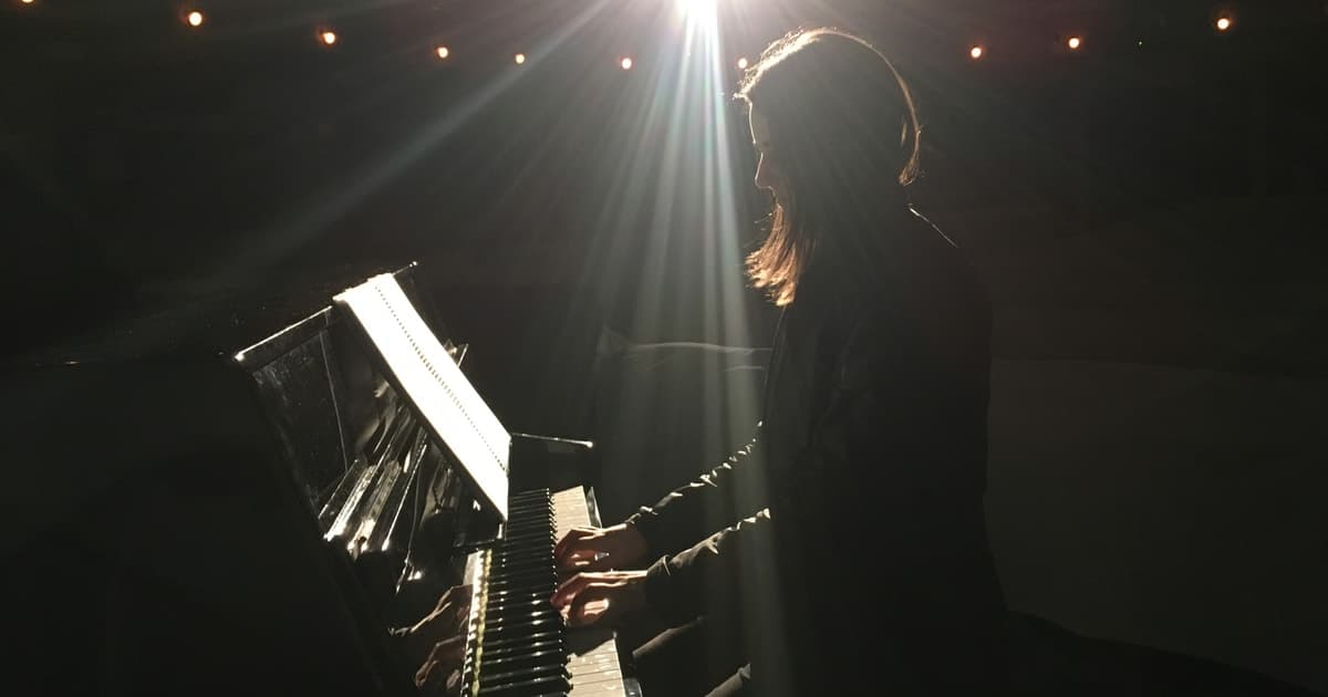 Varsovia: tour a pie privado sobre Chopin y recital de piano por la noche