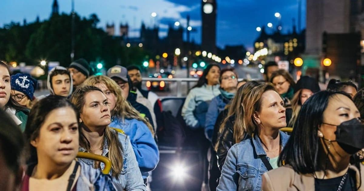 London: Night Bus Tour and Single River Trip