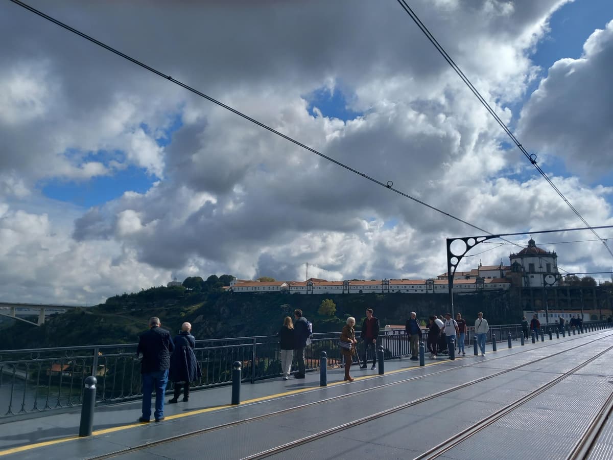 Porto Historic Center: Private Walking Tour & Cathedral