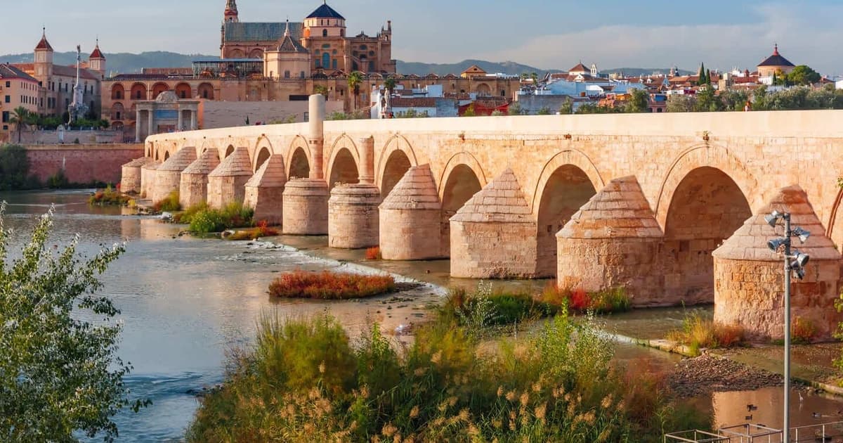 Hola, Córdoba: tour privado a pie de 2 horas con guía local