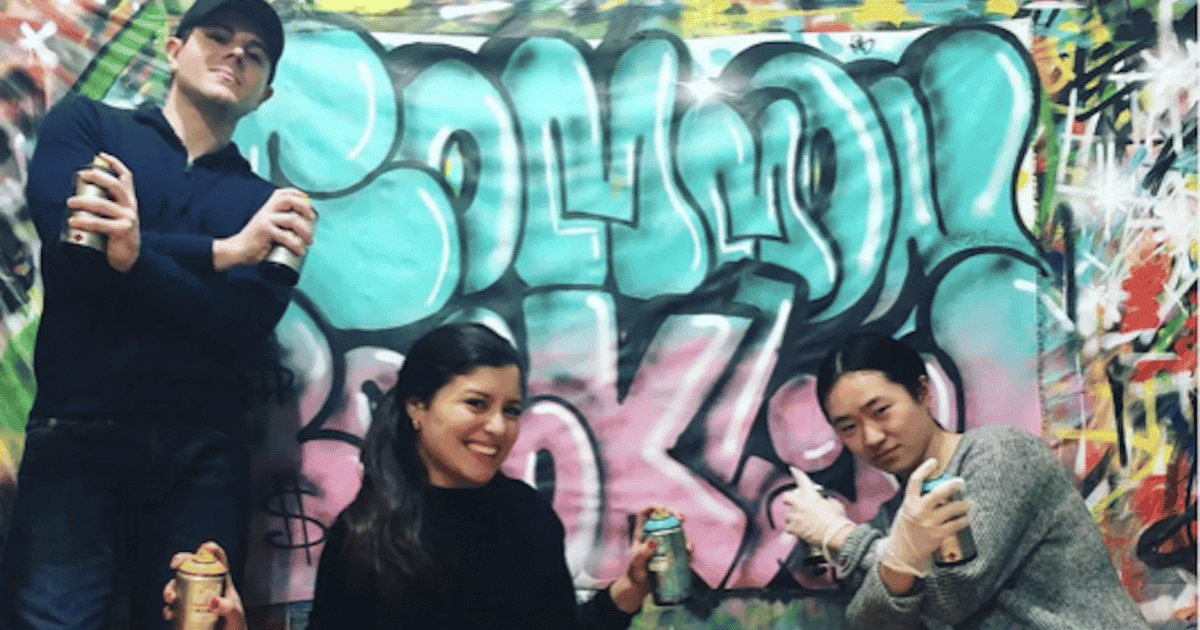 NYC: Brooklyn Graffiti Workshop with Local Artist