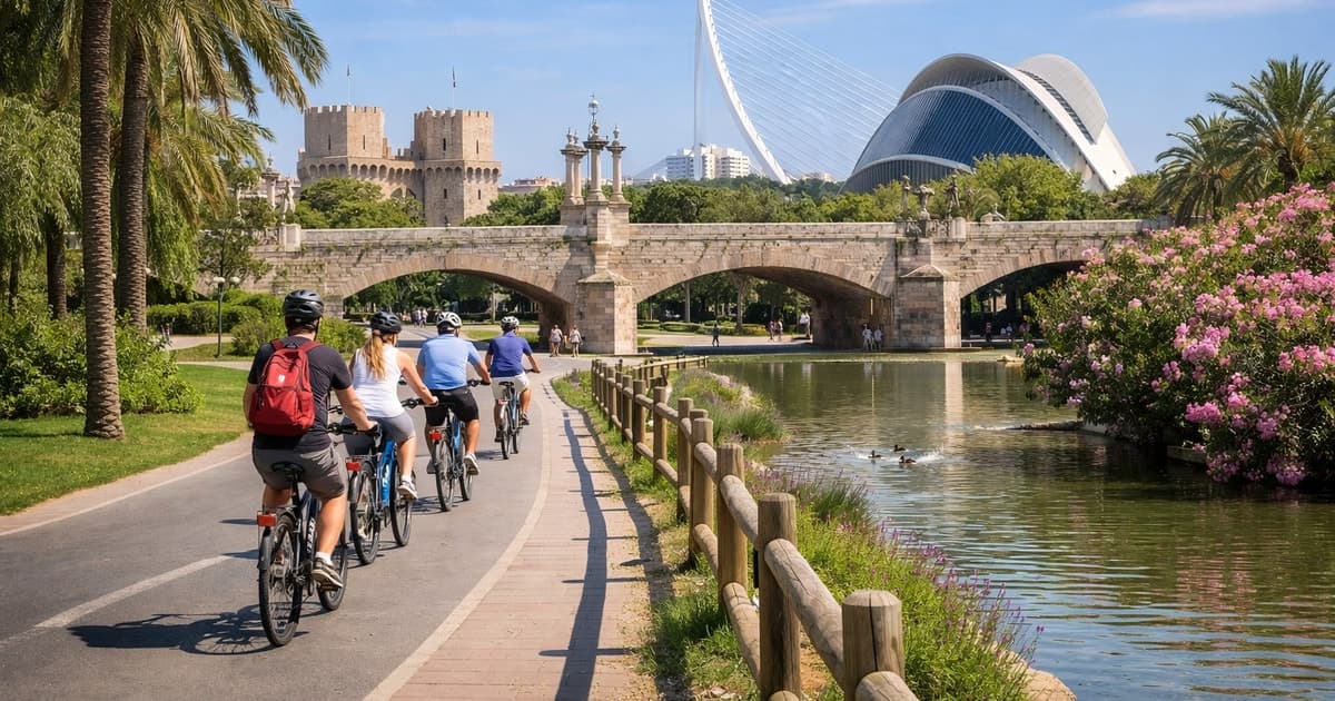 Valencia: tour guiado en bicicleta por los puntos destacados de la ciudad