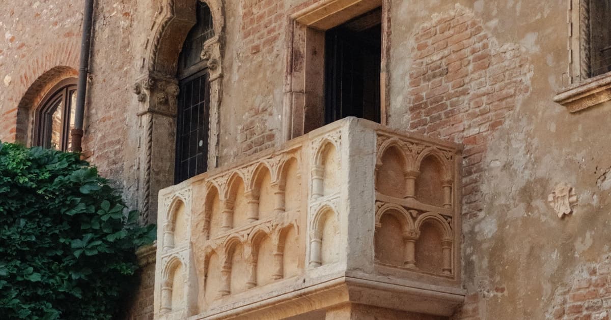 Verona: tour histórico y gourmet a pie con tres catas