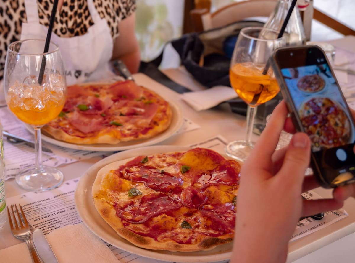 Rome: Pizza and Spritz Cooking Class with Local Chef
