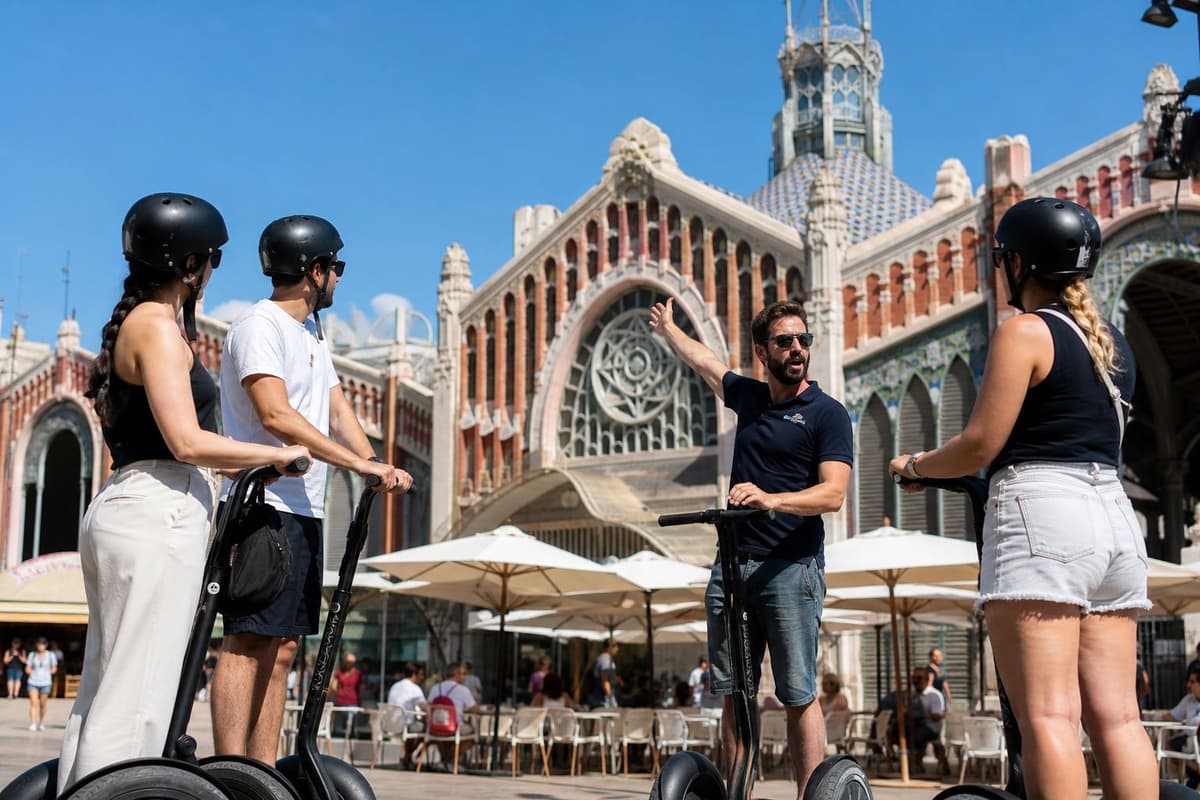 Valencia: tour guiado de 1 hora en Segway por el casco antiguo