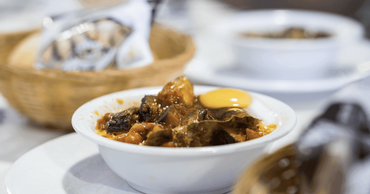 Sizzle & Savor: Seville's Tapa Expedition
