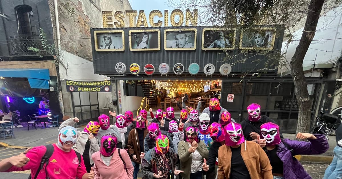 CDMX: Conviértete en Luchador con Pulque, Máscaras y Arena México