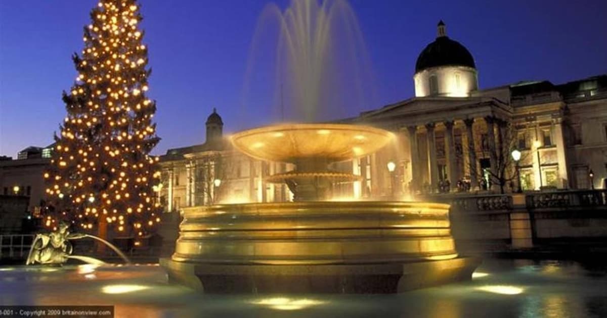 Illuminations of London on Christmas Eve