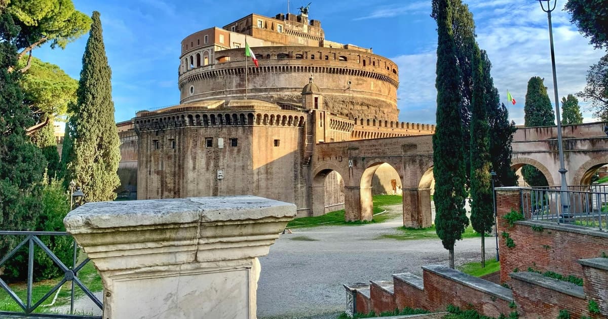 Roma desde las alturas: castillo y helado (audioguía o tour privado)