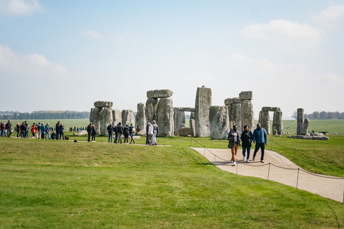 From London: Stonehenge Half-Day Trip