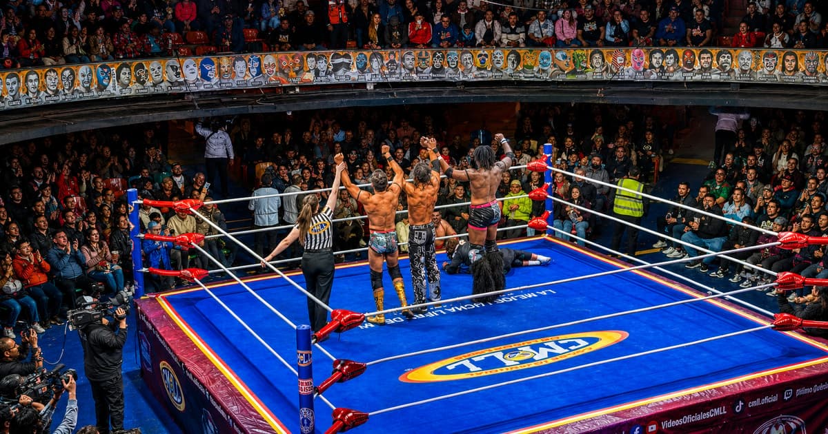 Mexico City: Lucha Libre Show Street Taco Tasting!