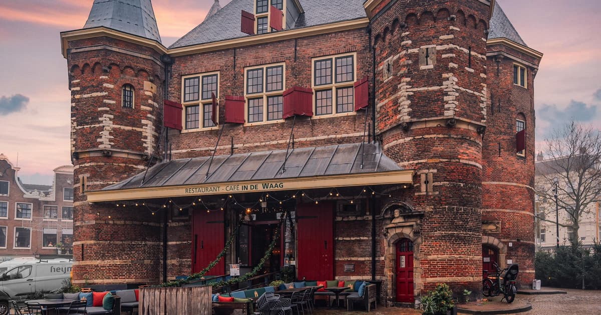 Ámsterdam: menú típico holandés de 3 platos en In de Waag