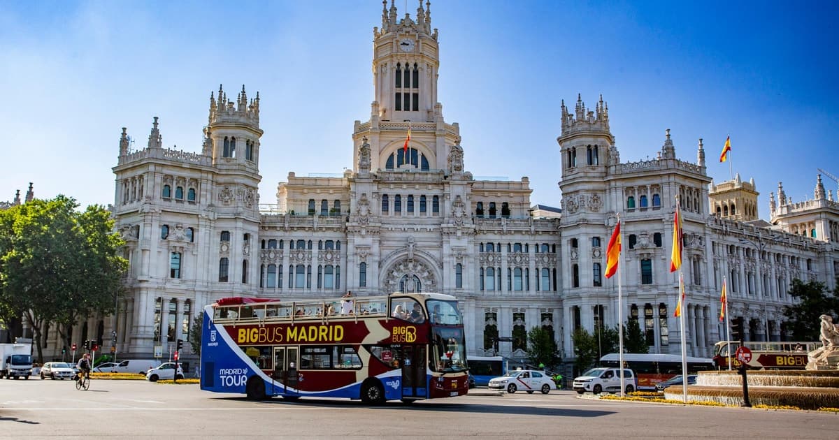 Madrid: Big Bus Hop-on, Hop-off Open-Top Sightseeing Tour