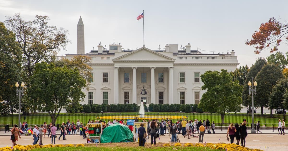 From New York: Day Trip to Washington