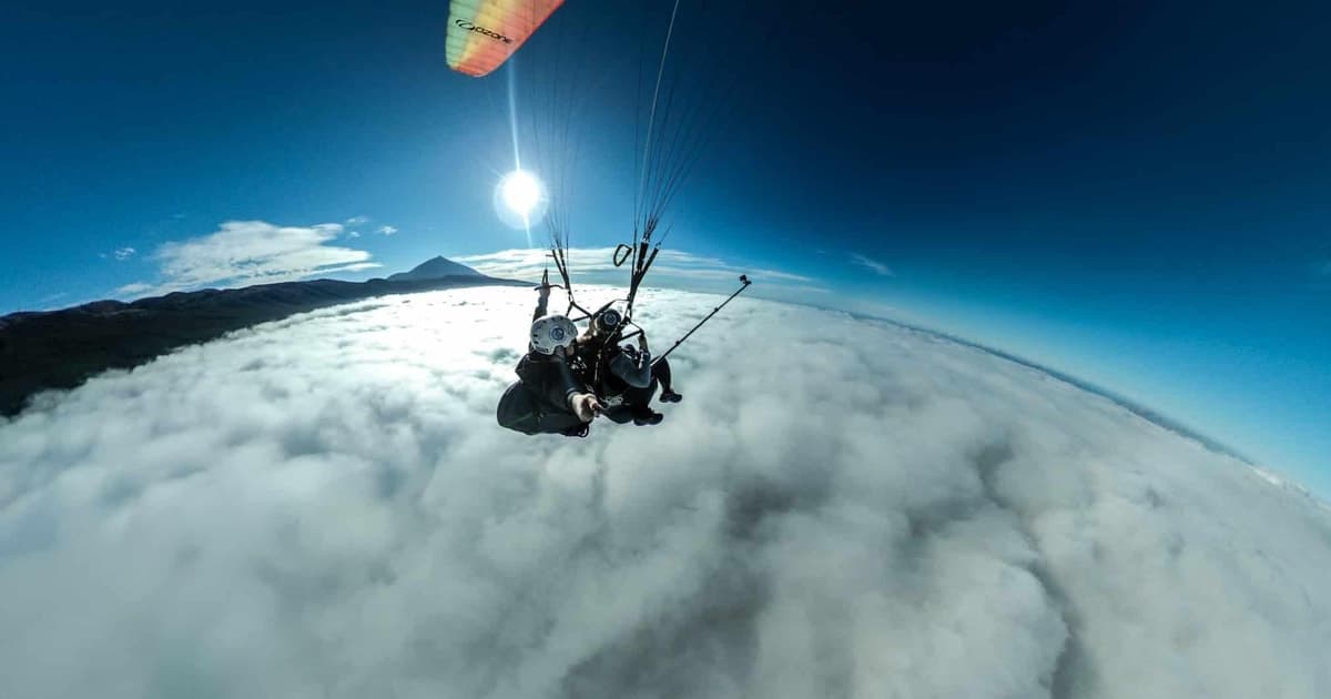 Parapente Tenerife: vuelo desde el Teide a Puerto de la Cruz