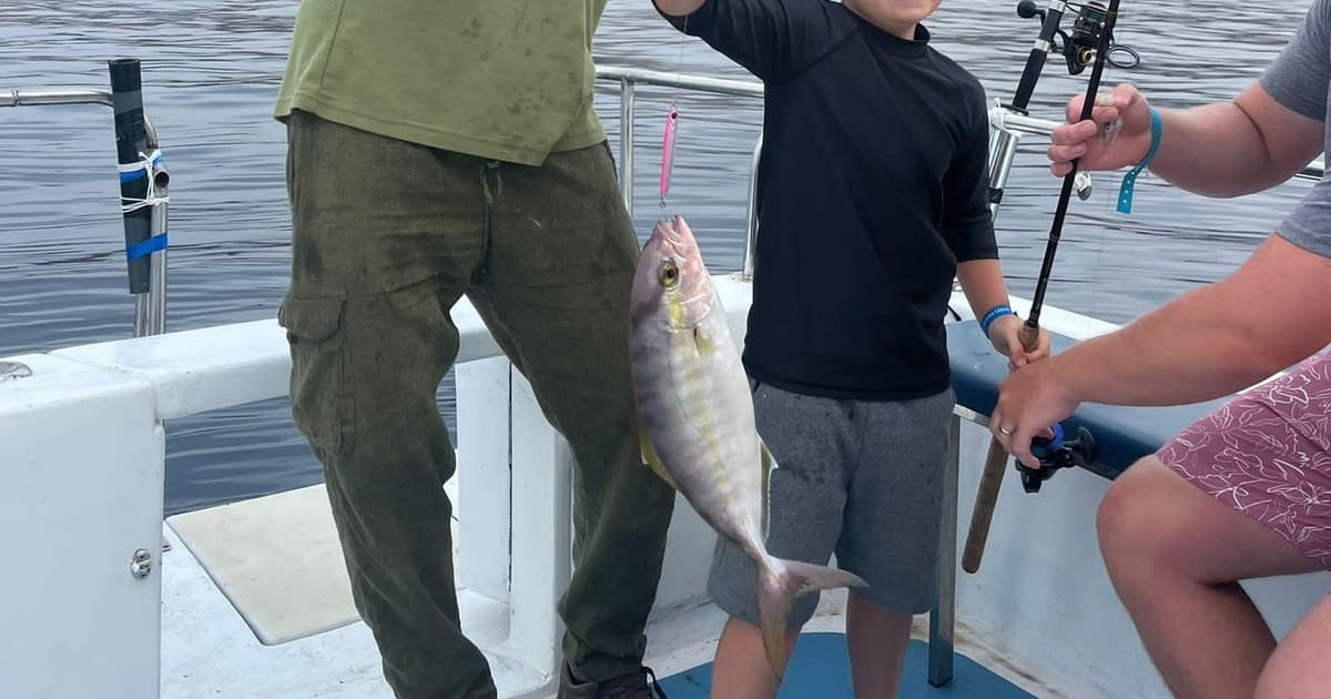 Pesca de fondo & curricán ligero Puerto Calero, lanzarote